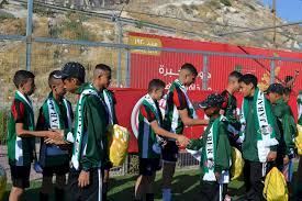 فلسطين تودع جثمان لاعب كرة القدم الجنوب أفريقي الطفل ماليسا بمراسم رسمية وشعبية